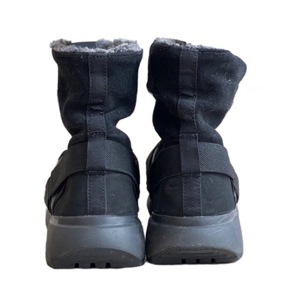 Nike Golkana Triple Black Suede Faux Fur Winter Boot / Bootie, Sz 7.5 - Picture 11 of 13